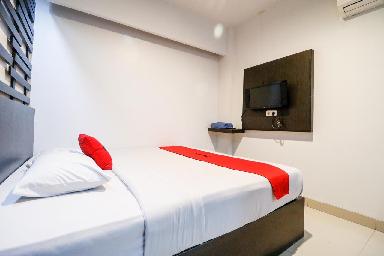 Reddoorz Plus Near Pasar Wisata Pekanbaru Exteriér fotografie