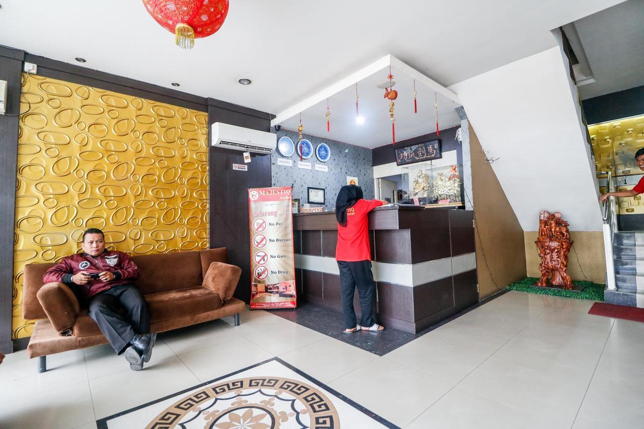 Reddoorz Plus Near Pasar Wisata Pekanbaru Exteriér fotografie
