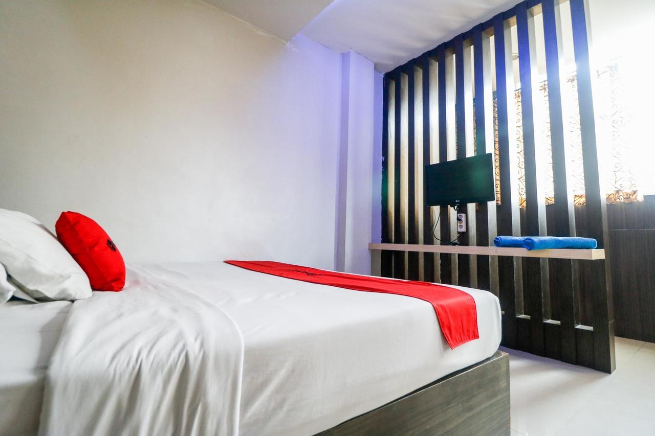 Reddoorz Plus Near Pasar Wisata Pekanbaru Exteriér fotografie